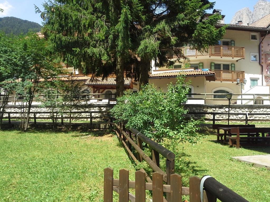 Appartamento Niki Campitello Campitello di Fassa Bilik gambar