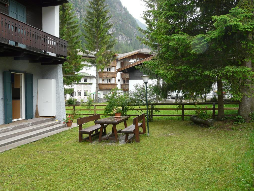 Appartamento Niki Campitello Campitello di Fassa Luaran gambar